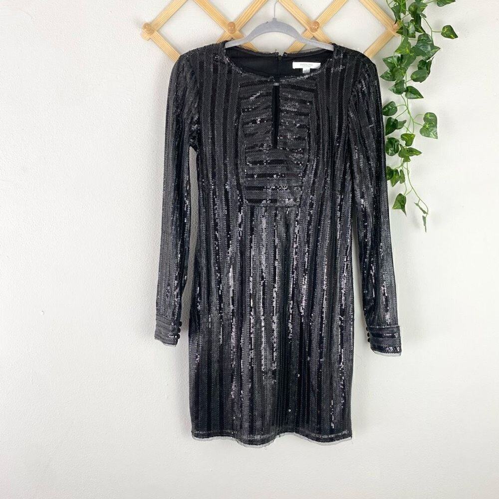PIPERLIME Sequin Dress Black Size Small EUC U645